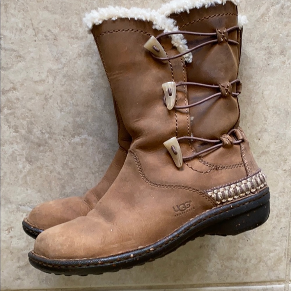 UGG Australia Toast Leather Kona Sheepskin Boots